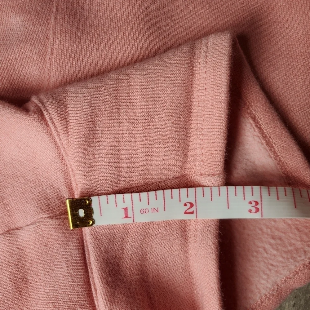 PINK Victoria's Secret Coral Pink Ivy Fleece Campus Shorts Size Large EUC